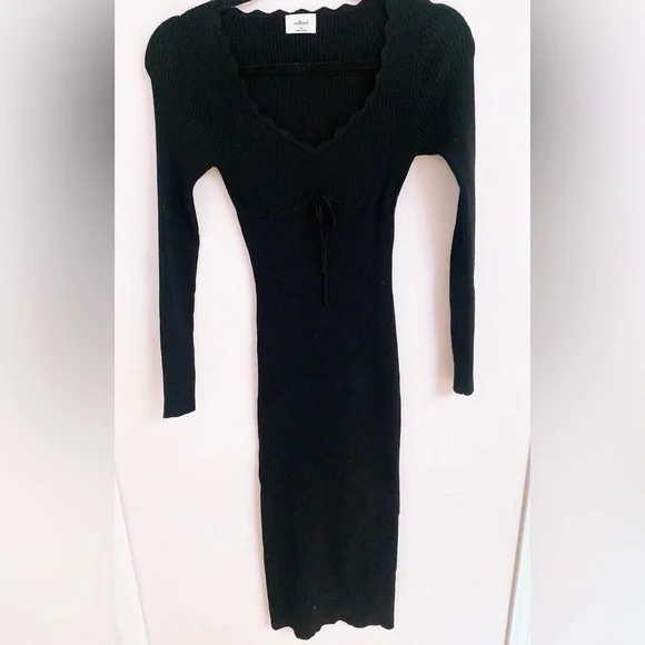 Aritzia Wilfred Soloist Dress - Picture 3 of 9